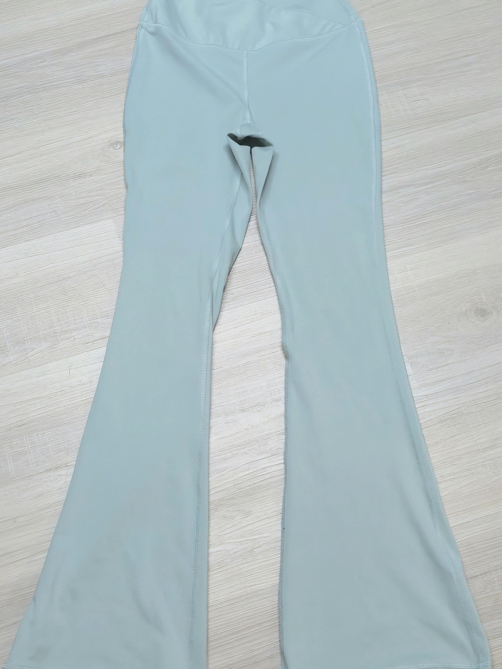 Yogalicious Lux Madison Crossover Flare Legging Mint Green/blue